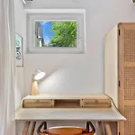 Elegant 1br Retreat In Peaceful Grund Apartamento