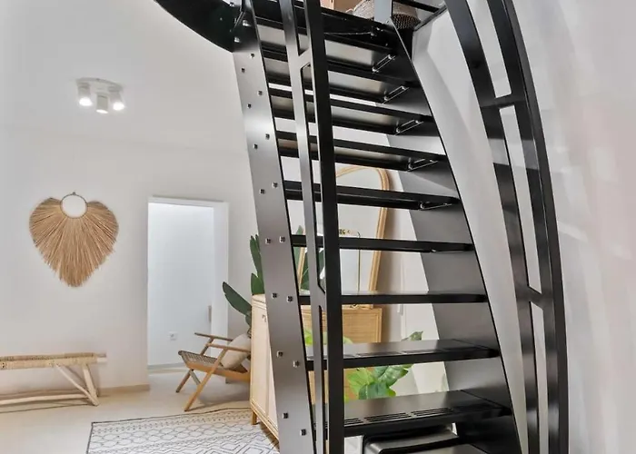 Lejlighed Elegant 1br Retreat In Peaceful Grund Luxembourg By