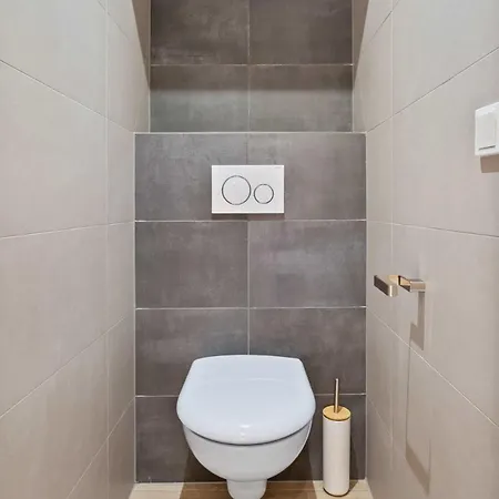 Lejlighed Elegant 1br Retreat In Peaceful Grund Luxembourg By