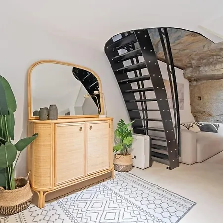 Appartement Elegant 1br Retreat In Peaceful Grund Luxemburg