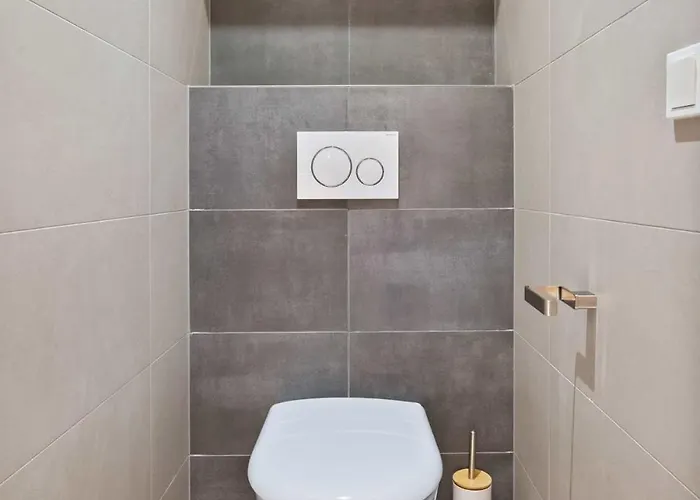 شقة Elegant 1br Retreat In Peaceful Grund لوكسمبورغ